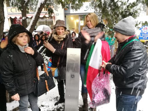 Da sn Sara Polimeno Selis, Donatella Corti, Sara Favre e Luigi Selis Da sn Sara Polimeno Selis, Donatella Corti, Sara Favre e Luigi Selis