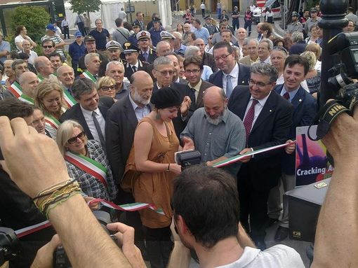 Il taglio del nastro di 'Cheese' 2014 (foto da targatocn.it) Il taglio del nastro di 'Cheese' 2014 (foto da targatocn.it)