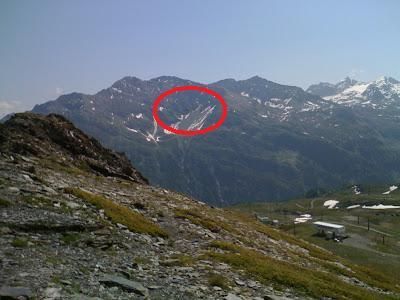 L'oggetto volante non identificato fotograto nel luglio scorso a La Thuile L'oggetto volante non identificato fotograto nel luglio scorso a La Thuile