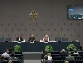 L'Arcivescovo Forte: "Dilexit nos offre la chiave di lettura dell’intero magistero di Papa Francesco"