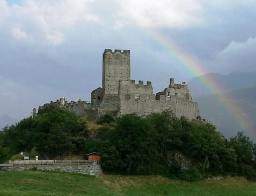CHIUSA LA STATALE 26 “DELLA VALLE D’AOSTA” TRA SAINT-DENIS E VERRAYES CHIUSA LA STATALE 26 “DELLA VALLE D’AOSTA” TRA SAINT-DENIS E VERRAYES