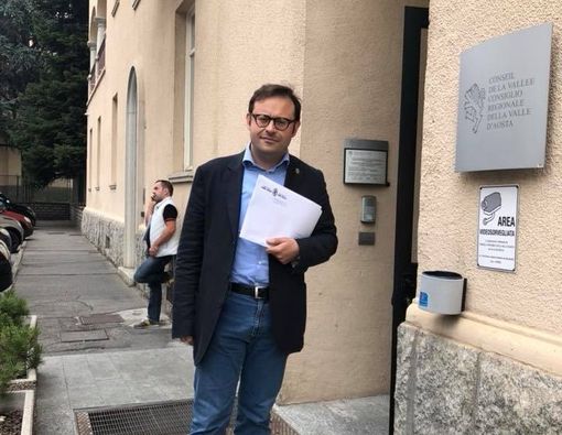 L'assessore regionale alle Finanze, Stefano Aggravi L'assessore regionale alle Finanze, Stefano Aggravi