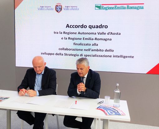 Luigi Bertschy ( a ds)