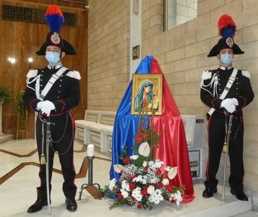 Foto repertorio. Nell'articolo il vescovo celebra l'Eucarestia per i carabinieri della Valle