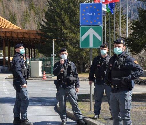 Immigrazione clandestina, tre arresti e due denunce al traforo del Monte Bianco