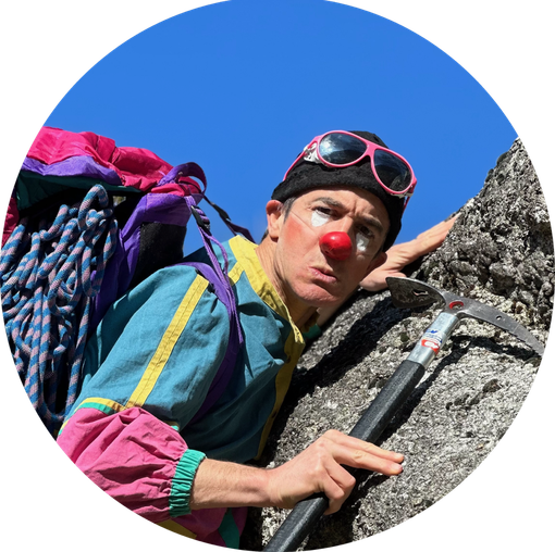 Gabidou déplace les montagnes: un spectacle dans les écoles pour découvrir saint Bernard