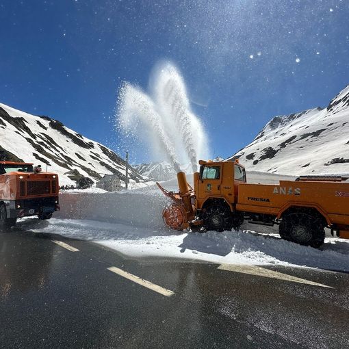 RIAPERTO AL TRANSITO IL COLLE DEL GRAN SAN BERNARDO