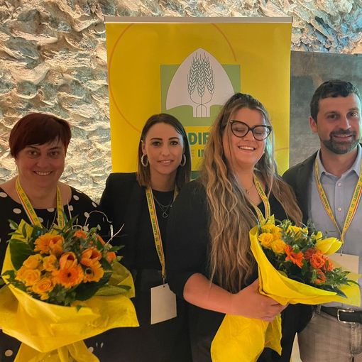 Da sn: Sabrina Campese, Eleonora Pomat, Sara Manganone ed il presidente Coldiretti VdA Alessio Nicoletta