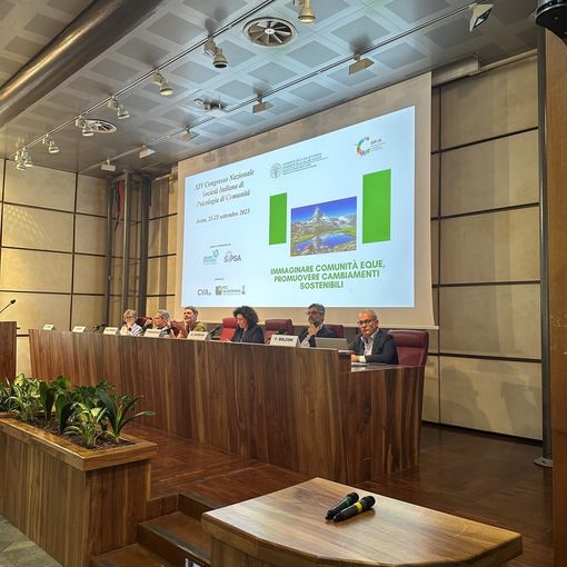 Immaginare comunità eque, promuovere cambiamenti sostenibili