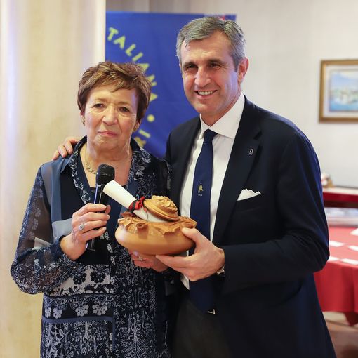 A sn. Giovanna Rabbia PIccolo ed il presidente nazionale Fise Marco di Paola