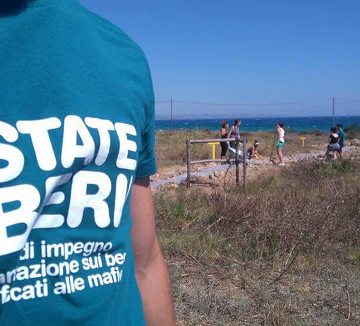 Vuoi approfittare di un contributo economico per partecipare ai campi estivi dell'Associazione Libera? Affrettati: in 8 hanno già risposto, ma ci sono ancora 2 borse di studio disponibili