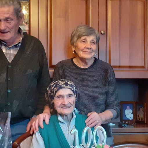 Isabella Letey con i figli