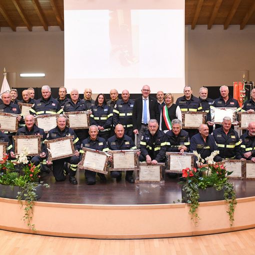 Vigili del Fuoco valdostani: un'assemblea per celebrare l'impegno e tracciare il futuro della sicurezza regionale