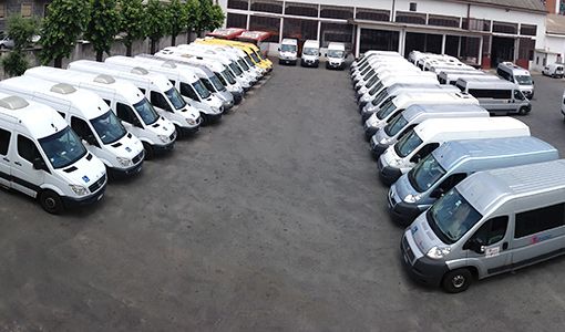 Gli automezzi della ditta Tundo