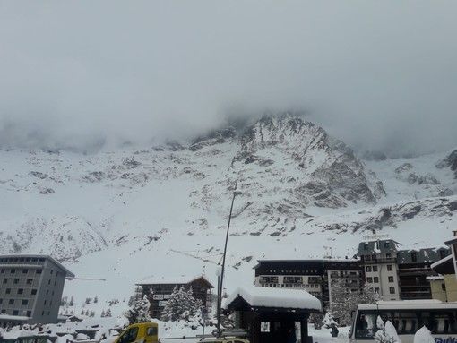 Valanga dalle Grandes Murailles, il 'soffio' arriva a Cervinia