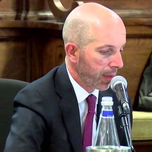 Corrado Ferriani, noto commercialista aostano, è stato assolto dall'accusa di truffa perchè il fatto non sussiste
