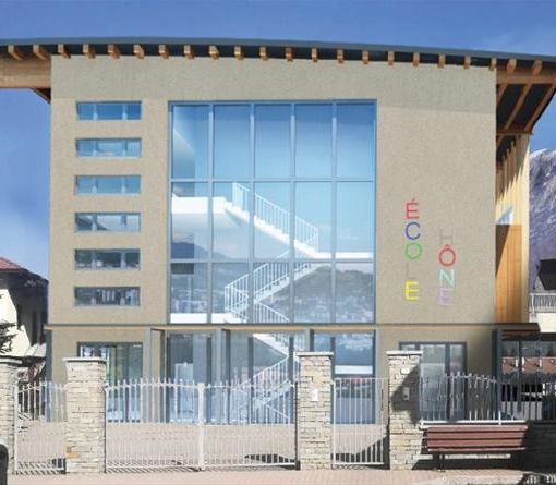 Hone:Festa grande per le nuove scuole ed il nuovo ponte