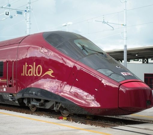 Treni Italo: nuove assunzioni di Hostess e Steward
