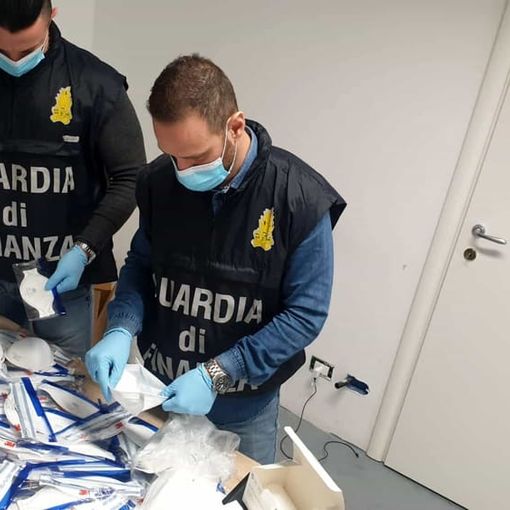 Comitato CRI Aosta vittima della truffa delle mascherine FFP2