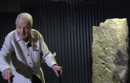 Franco Mezzena, il maestro dell’archeologia valdostana: scompare a 84 anni lo scopritore dell’Area Megalitica di Aosta