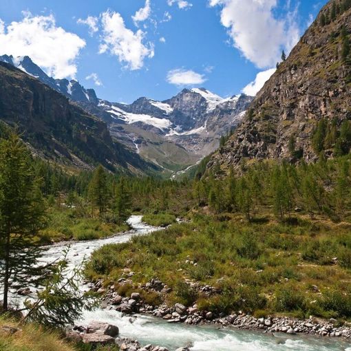 La montagne est un lieu de découverte et de rencontre qui dépasse les frontières