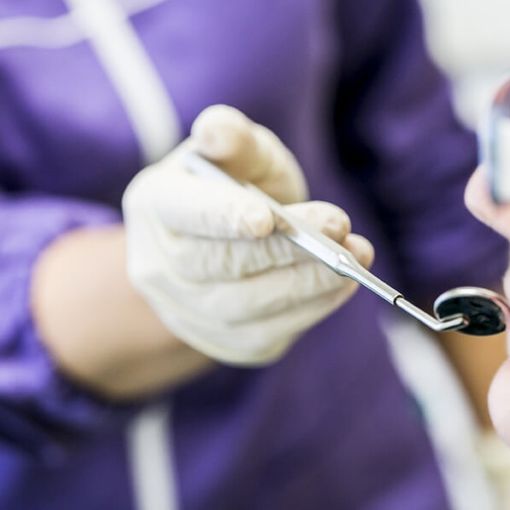 Il giudice assolve la famiglia Gasparella accusata di abusivismo odontoiatrico