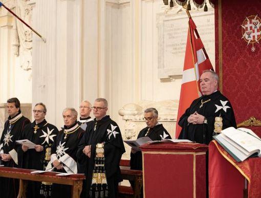 Fra' John Dunlap, nuovo Gran Maestro dell'Ordine di Malta, durante il Consiglio di Stato Compito che lo ha eletto, Villa Magistrale, 3 maggio 2023 | Ordine di Malta