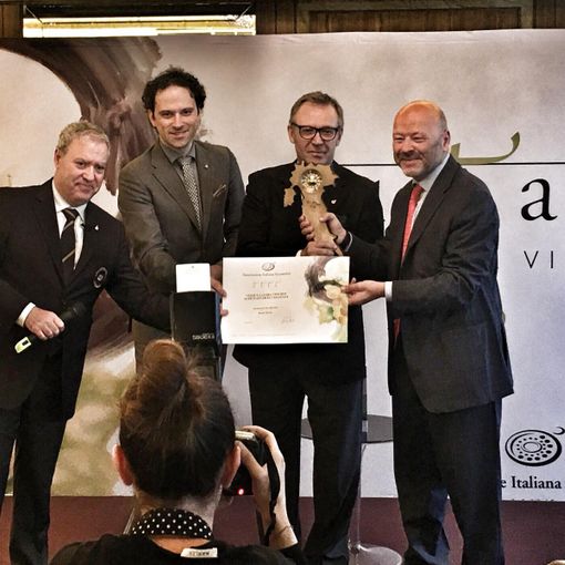 Da sn Antonello Maietta, presidente Ais Italia; Ciro Fontanesi, Alma Wine Academy; Moreno Rossin, presidente Ais VdA; Nicola Rosset, titolare dell'azienda Rosset terroir