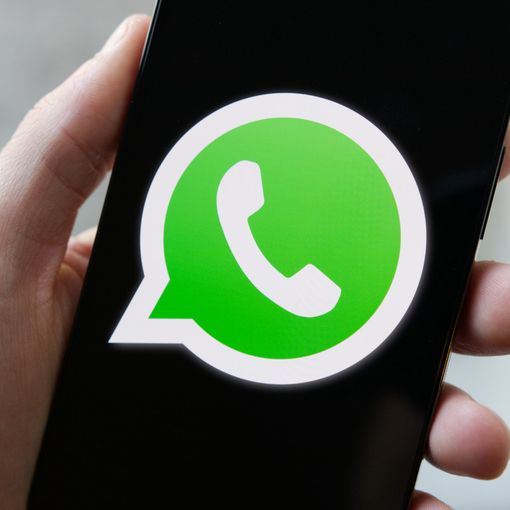 WhatsApp, messaggi da app esterne ed età minima a 13 anni: cosa cambia dall’11 aprile