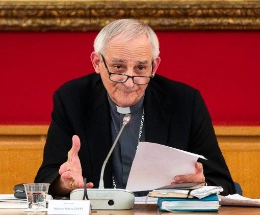 la missione di pace di Zuppi tra incontri al vertice e la preghiera a Bucha
