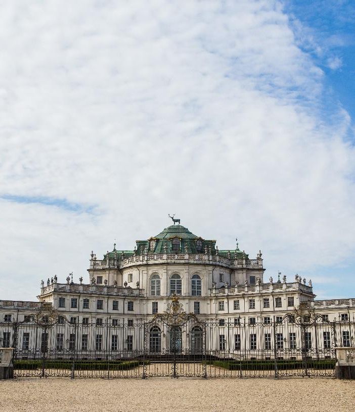 Palazzina di caccia di Stupinigi, eretta per i Savoia fra il 1729 e il 1733 su progetto dell'architetto Filippo Juvarra