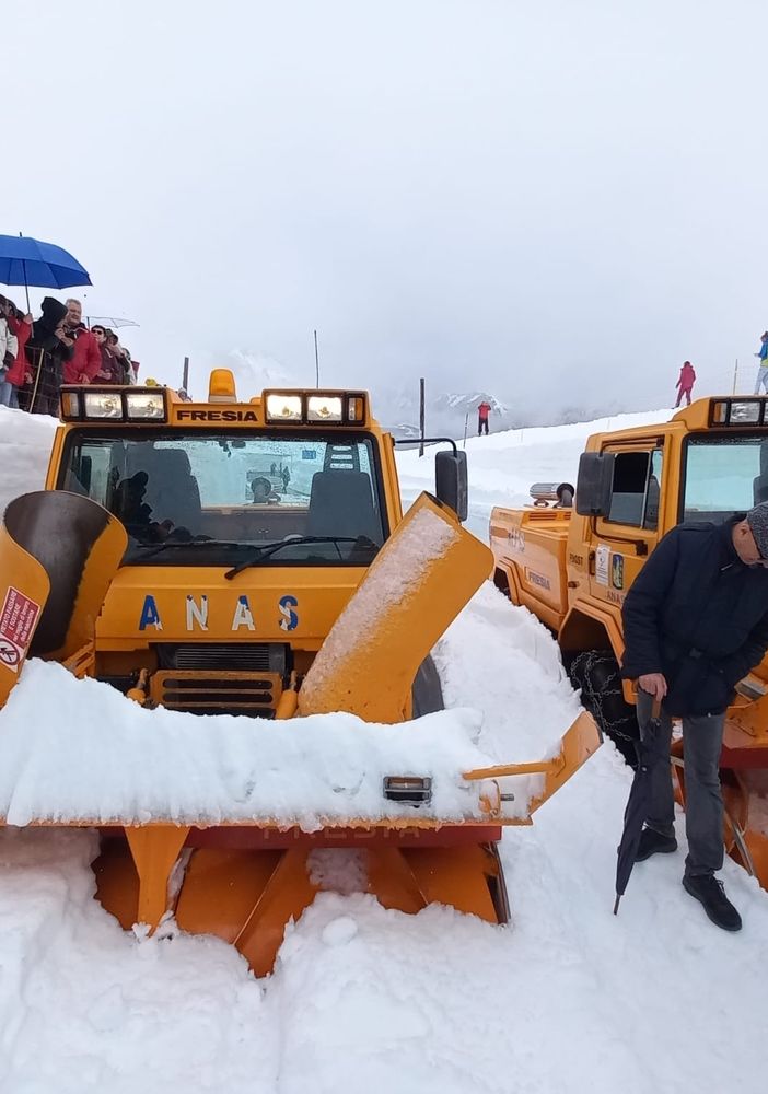 RIAPERTO AL TRAFFICO IL COLLE DEL PICCOLO SAN BERNARDO (Video)