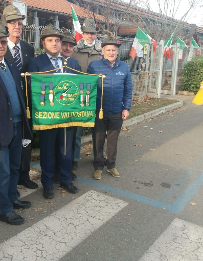 La Delegazione ANA Vda che ha preso parte all'Assemblea del 1° Raggruppamento Alpini