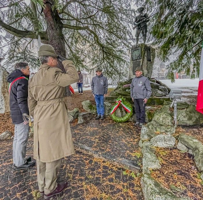 Nelle foto la celebrazione a Courmayeur