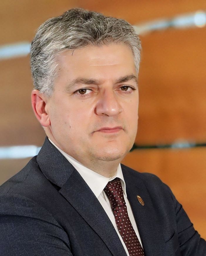 Luigi Bertschy Presidente della Regione di transizione
