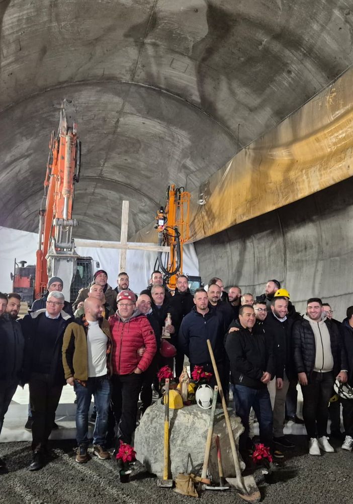 Santa Barbara e il lavoro di sicurezza: unirsi nella protezione delle infrastrutture