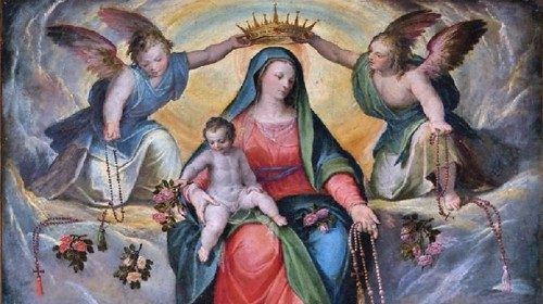 La statua della Madonna sulla Becca di Nona (3.142 m) che domina Aosta