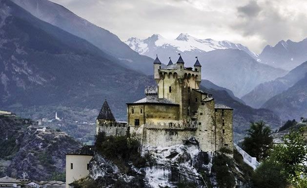 Per il Castello di St-Pierre 'doppio percorso' con recupero storico e Museo naturale