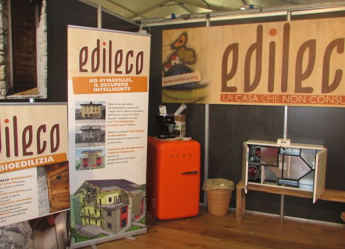 Uno stand di Edileco a Maison-Loisir 2016