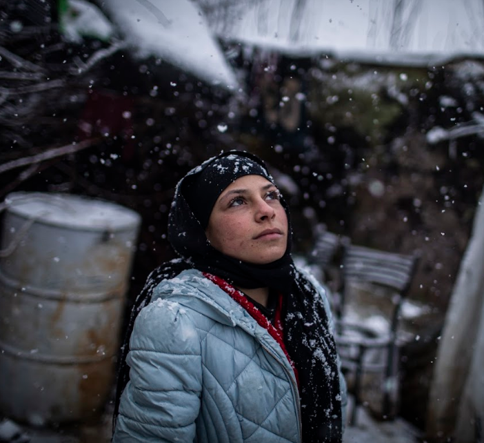 UNA CORSA PER SALVARE 3,3 MILIONI DI RIFUGIATI DAL GELO INVERNALE:  AL VIA LA CAMPAGNA UNHCR PER AIUTARE AFGHANI E SIRIANI A RISCHIO