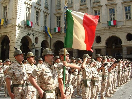 ALPINI: Migliaia di 'penne nere' al grande raduno del Nordovest a Ivrea