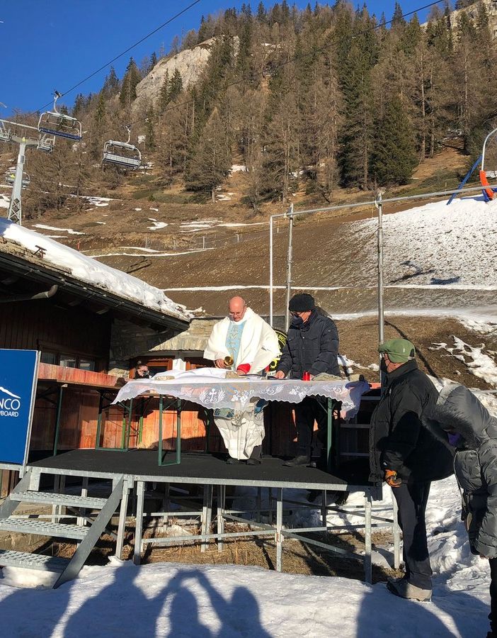 Santa Messa a Plan Checrouit per devozione alla Madonna
