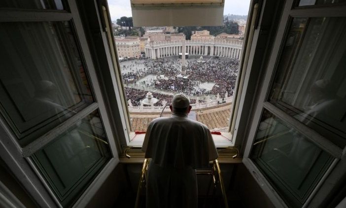 PAPA: riscoprire le giaculatorie, &quot;messaggini&quot; a Dio