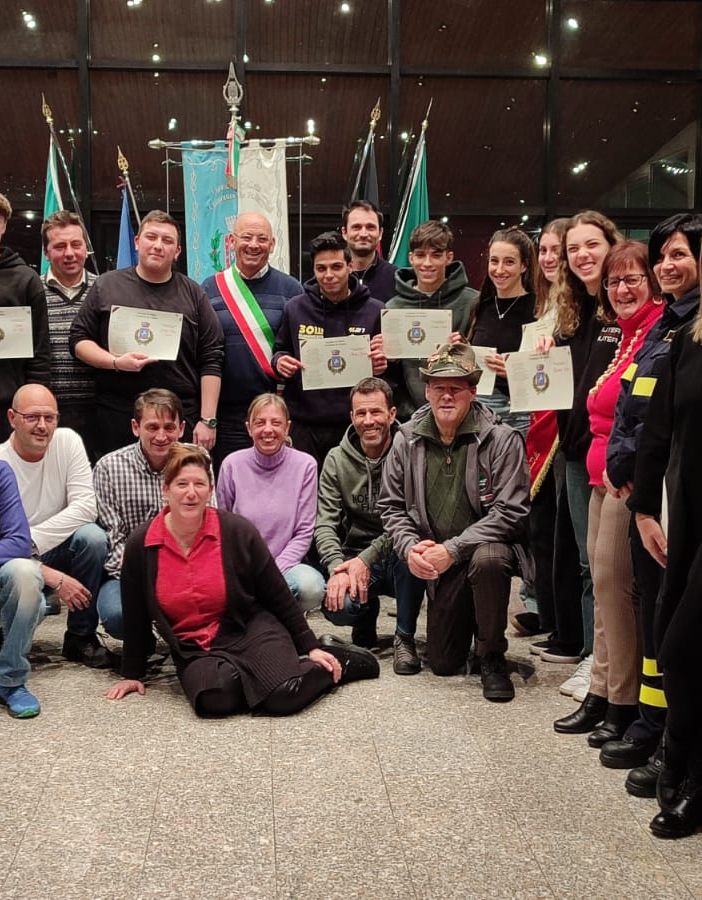 I neo dociottenni di Pollein con il Consiglio comunale e le associazioni del territorio