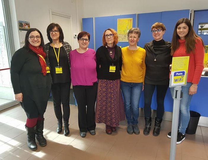 Da sx: Caterina Fallì, Doriana Piergentili (Direttrice Ufficio Postale), Sabrina Liporace (Supervisor Recapito), Daniela Chiesa, Antonella Minelli, Annalisa Fantolin ( Responsabile Recapito)