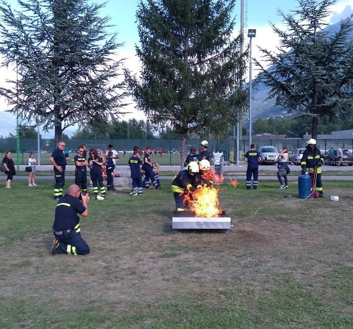 A Issime Assemblea annuale del personale volontario del corpo valdostano dei vigili del fuoco