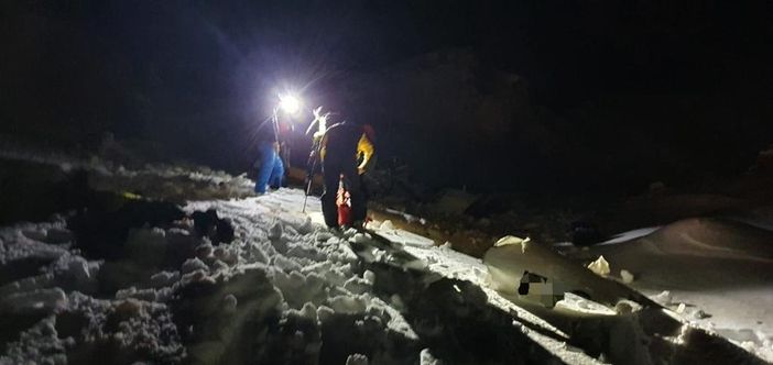 L'intervento dei soccorritori sul luogo dell'incidente