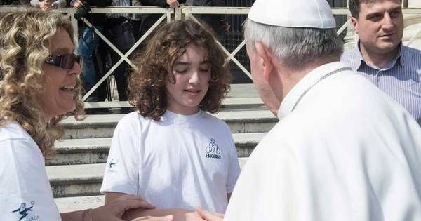 PAPA: La logica della condivisione contro ipocrisie e interessi PAPA: La logica della condivisione contro ipocrisie e interessi