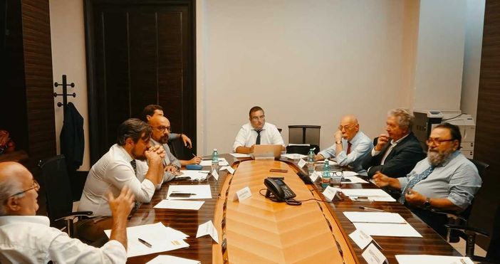 Mezzi agricoli e assicurazione in aree private: arrivano i chiarimenti del Ministero per sbrogliare il caos Mezzi agricoli e assicurazione in aree private: arrivano i chiarimenti del Ministero per sbrogliare il caos