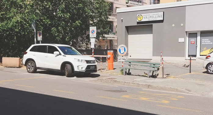 le foto dell'inciviltà e di mancati controlli le foto dell'inciviltà e di mancati controlli